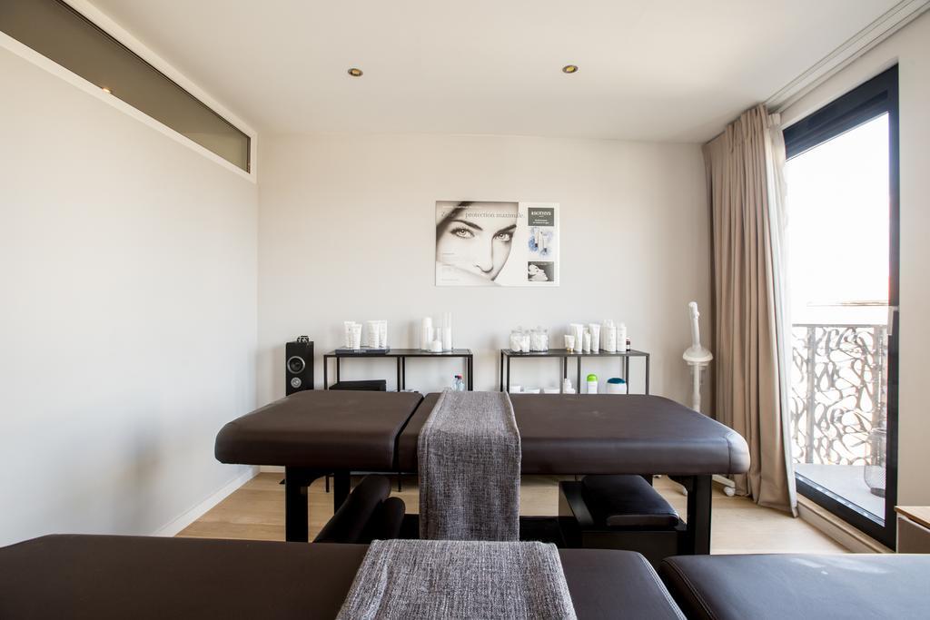 Chambre Avec Jacuzzi Sauna Privatif Brussels Luaran gambar