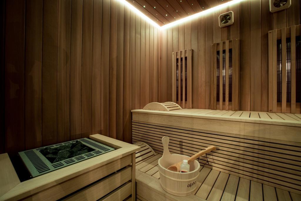 Chambre Avec Jacuzzi Sauna Privatif Brussels Luaran gambar